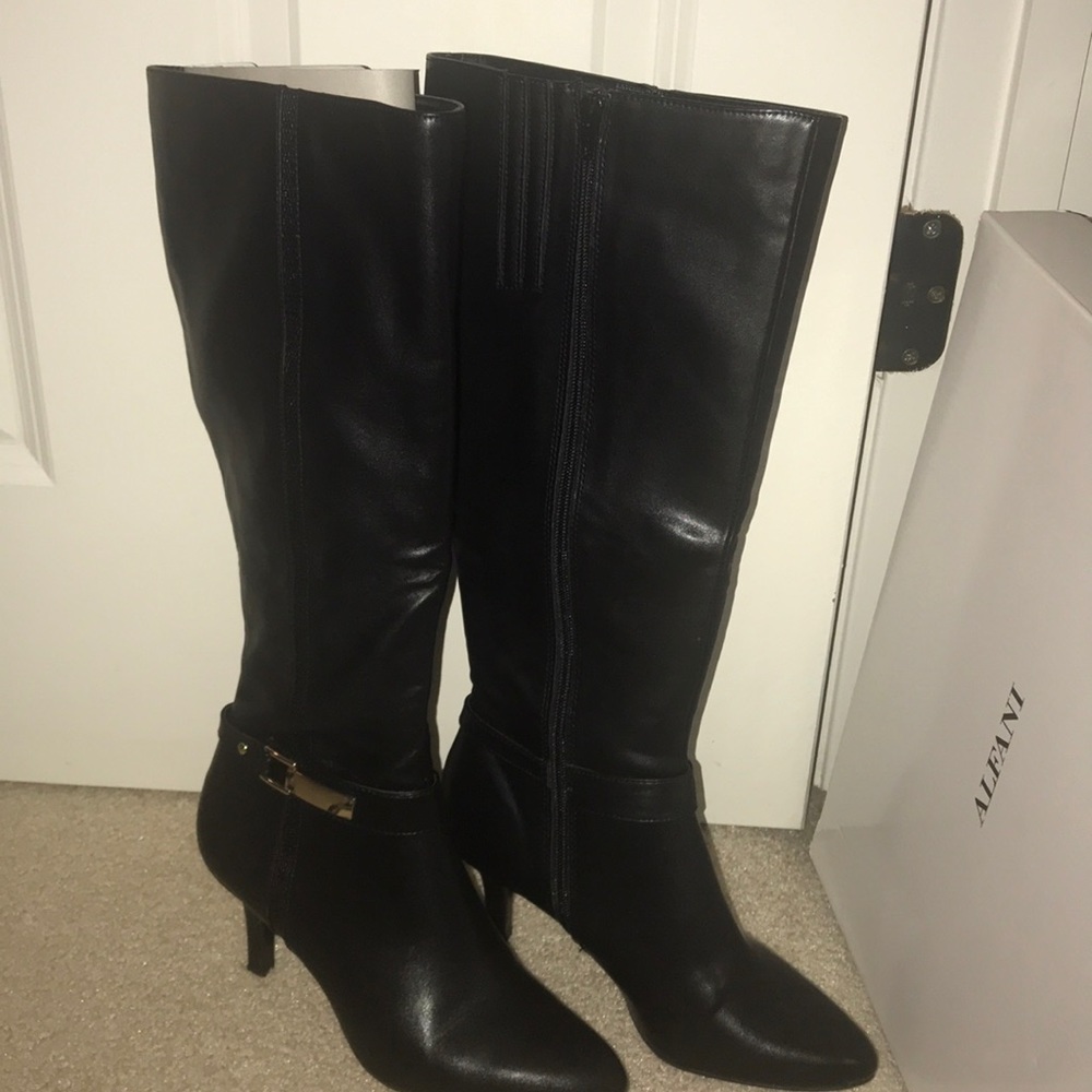 Alfani boots